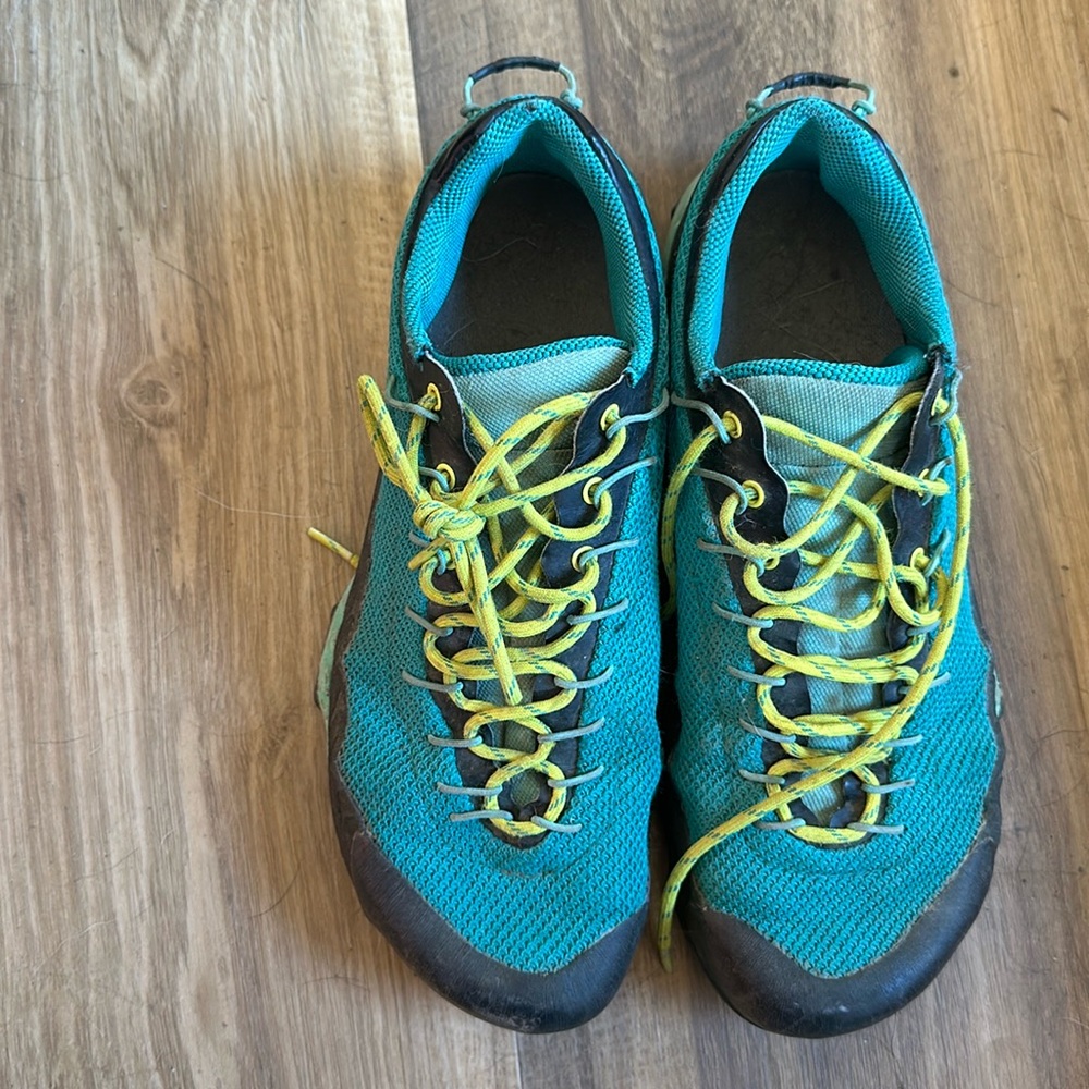 La sportiva TX3 approach shoe